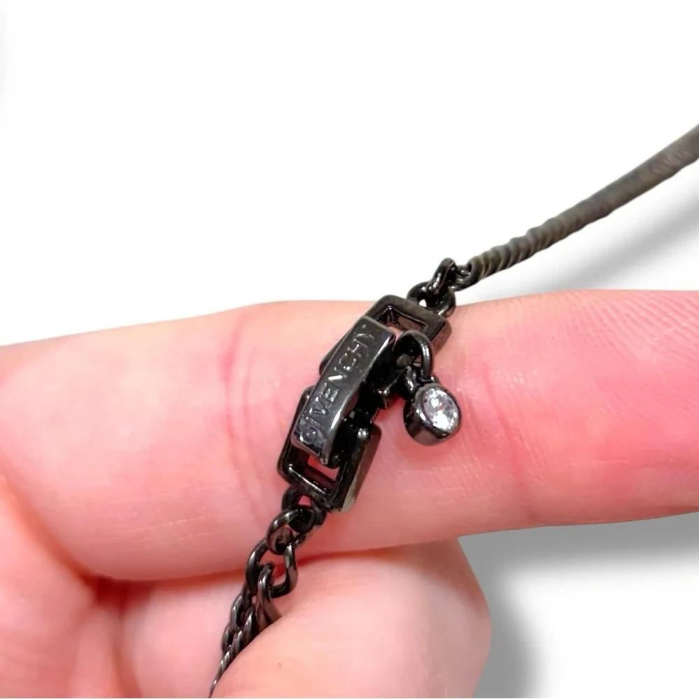 GIVENCHY Vintage Emerald Green Crystal Gunmetal Layered Necklace - Picture 7 of 9